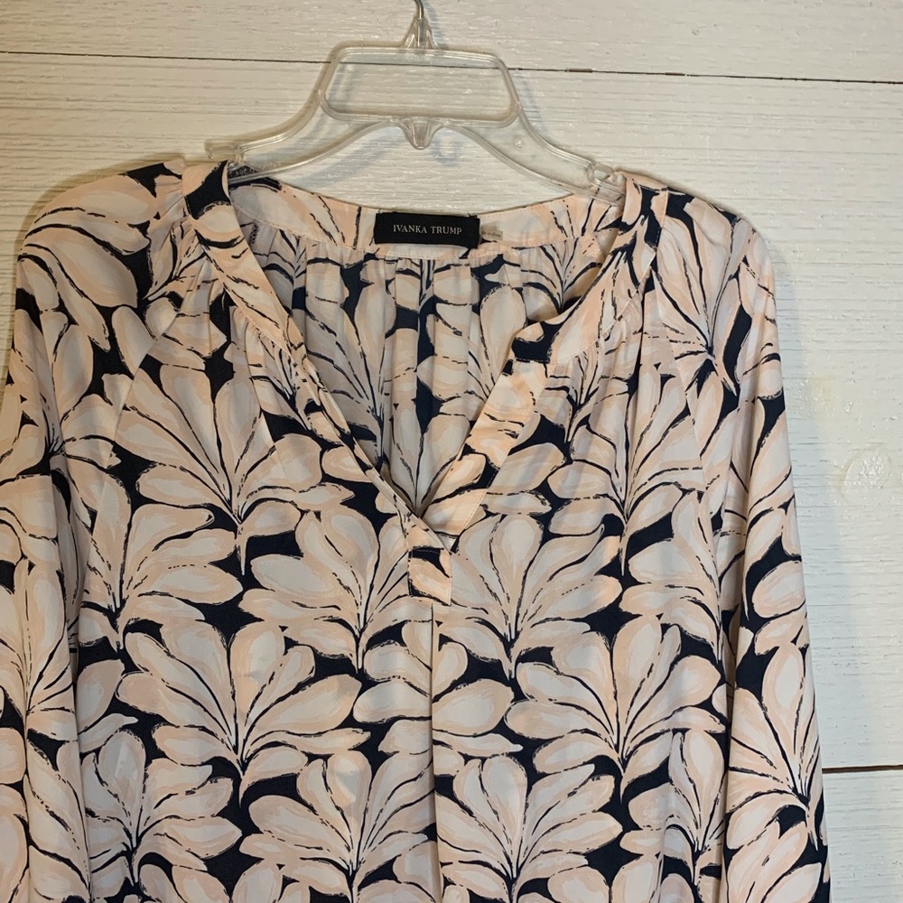 Floral Blouse by Ivanka Trump.  Size L. - Picture 11 of 11